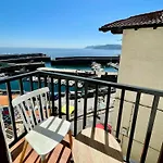 Precioso En El Puerto De Apartment