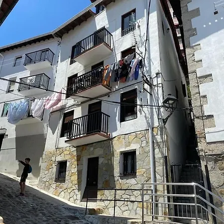 Precioso En El Puerto De